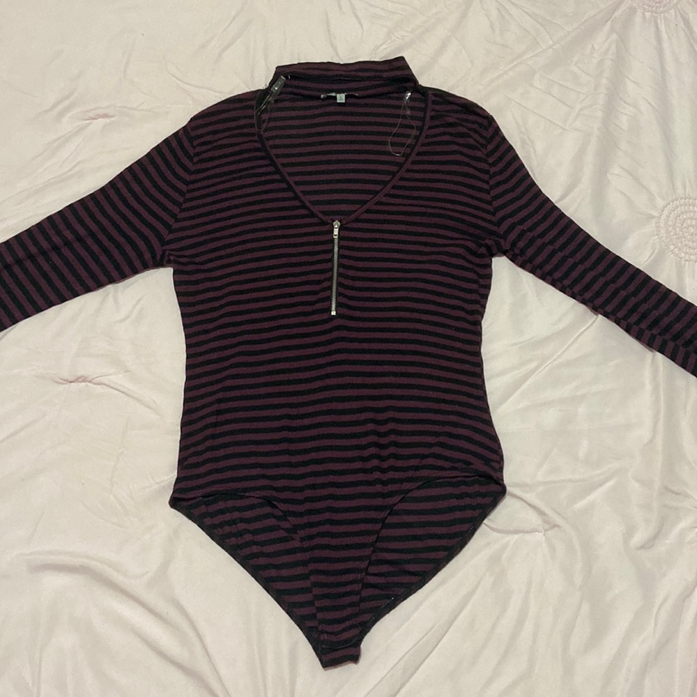 Black and wine purple stripped body suite🍇